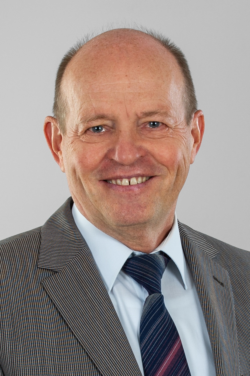 Dr Frank Zeuner